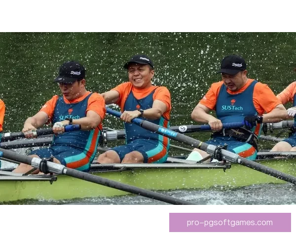 掌舵赛艇：划过波澜，畅享直播