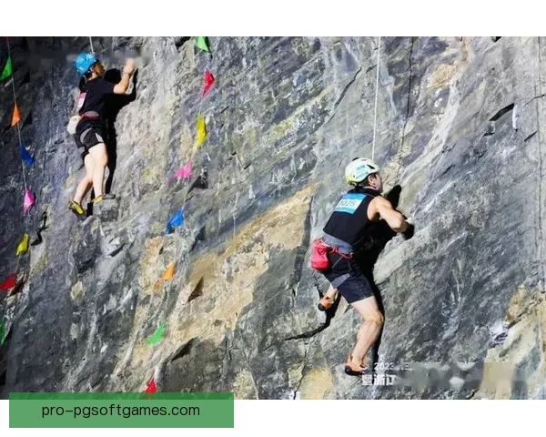 攀岩杯赛:挑战高度,突破极限,勇者争锋 攀岩杯赛:挑战高度,突破极限,勇者争锋