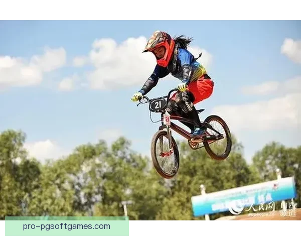 BMX极限挑战：突破极限、飞跃惊险